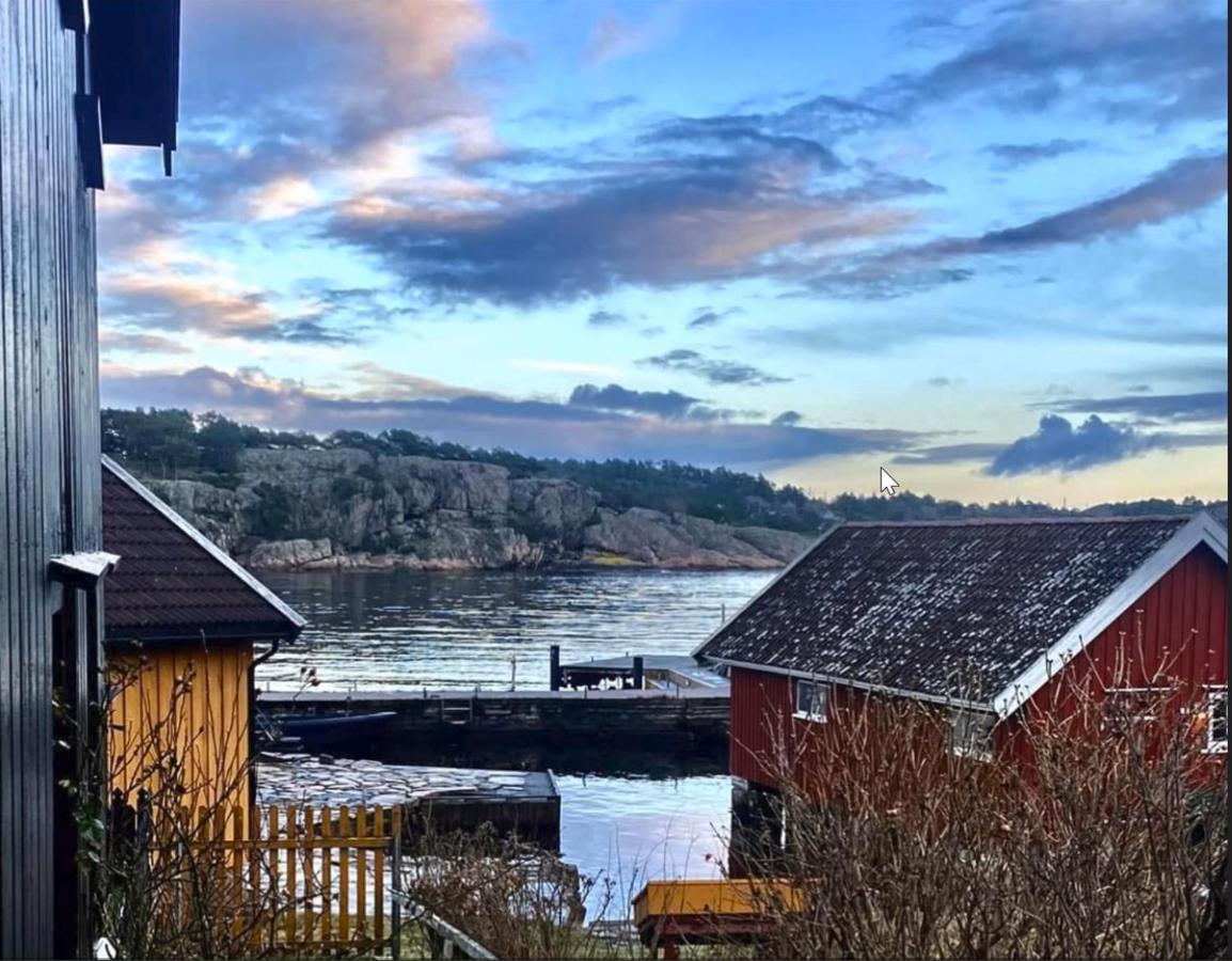 Lunvig - A Cosy Cottage In Idyllic Small Island Near Kristiansand, Sogne Extérieur photo